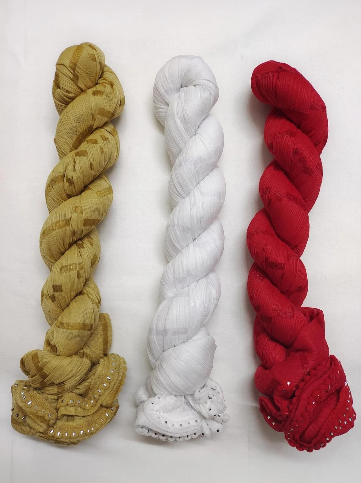 2-meters-3-zari-red-black-chiku-3p-r-tex-resized-original-imahfz8g8emegqzc